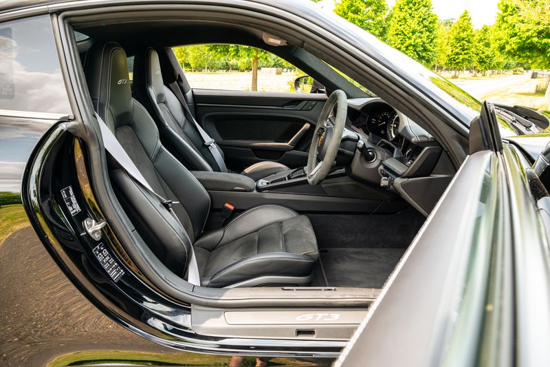 Porsche 911 (992) GT3 Manual