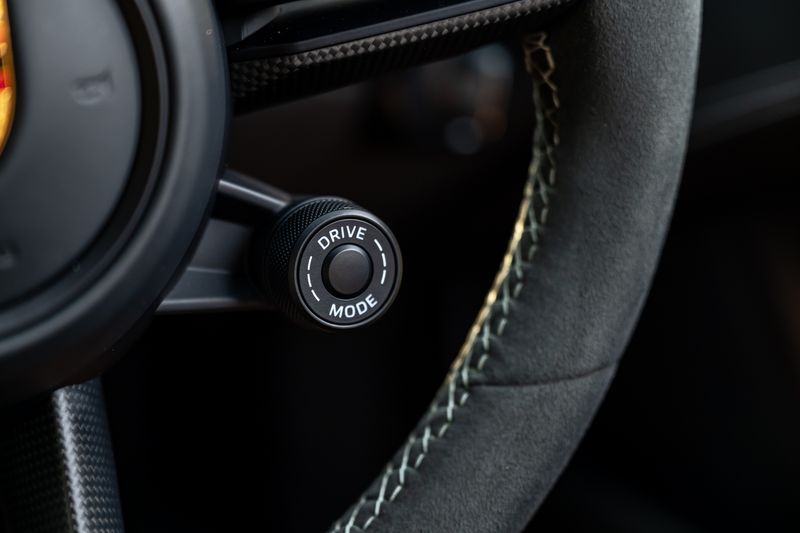 Porsche 911 (992) GT3 Manual