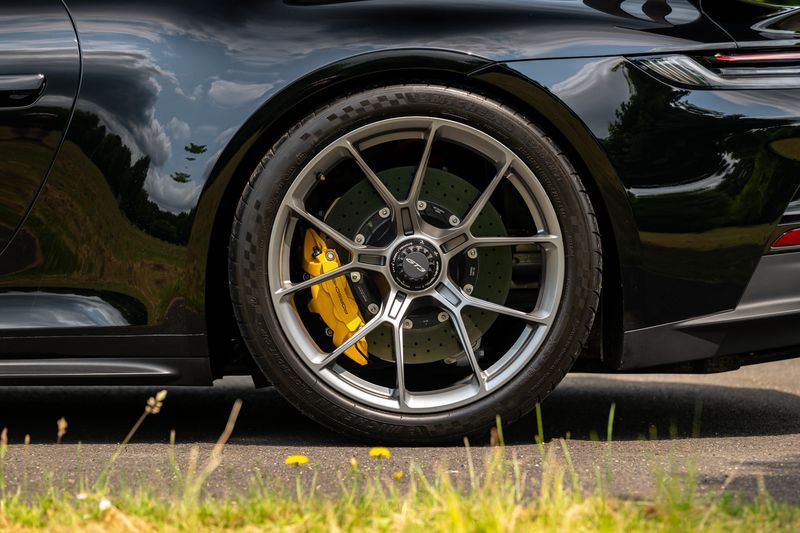 Porsche 911 (992) GT3 Manual