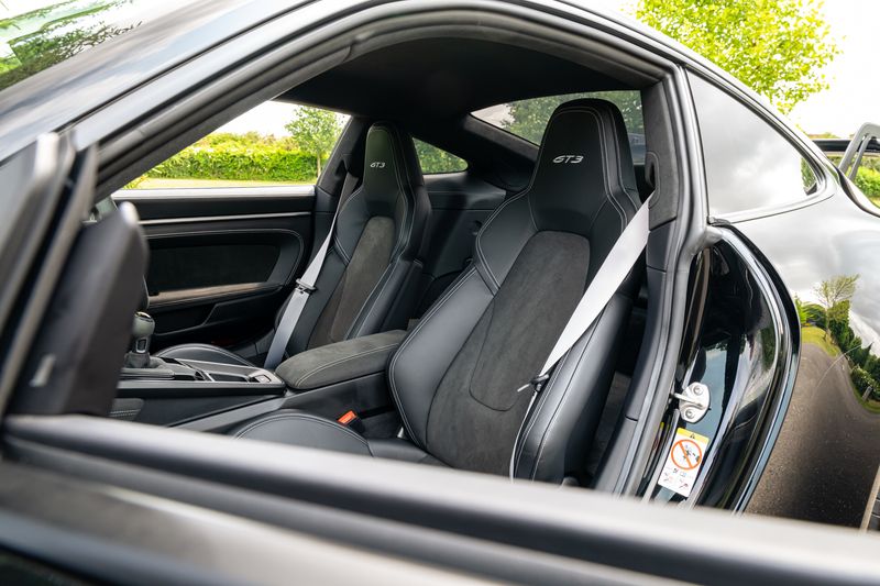 Porsche 911 (992) GT3 Manual