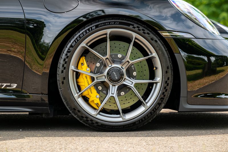 Porsche 911 (992) GT3 Manual