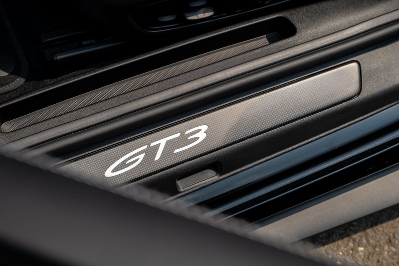 Porsche 911 (992) GT3 Manual