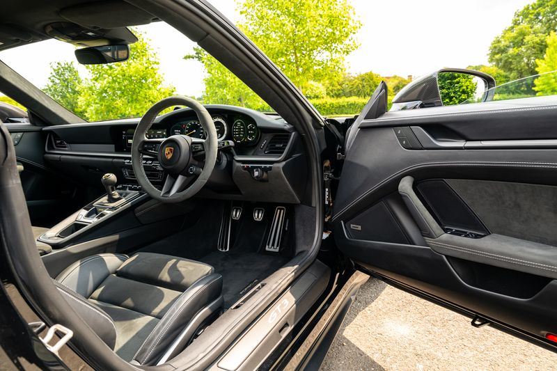 Porsche 911 (992) GT3 Manual