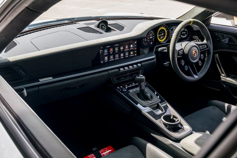 Porsche 911 (992) GT3 RS