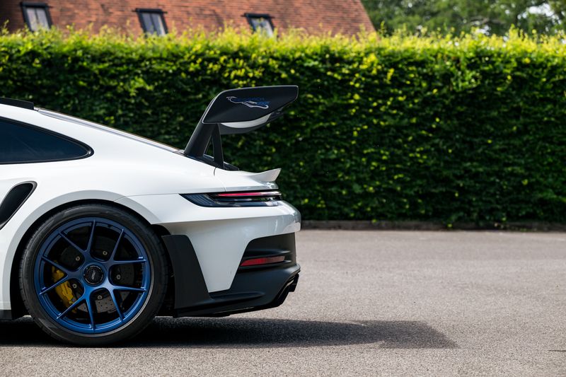 Porsche 911 (992) GT3 RS