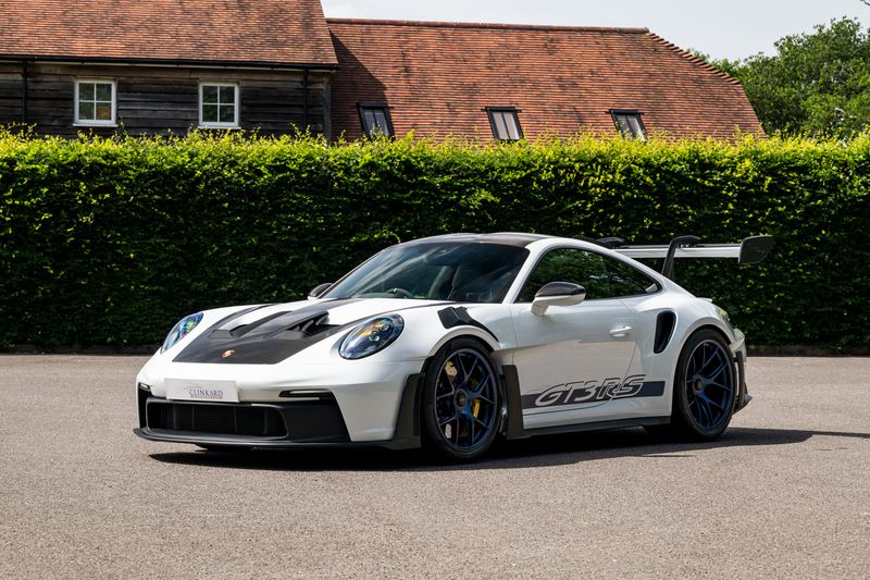 Porsche 911 (992) GT3 RS