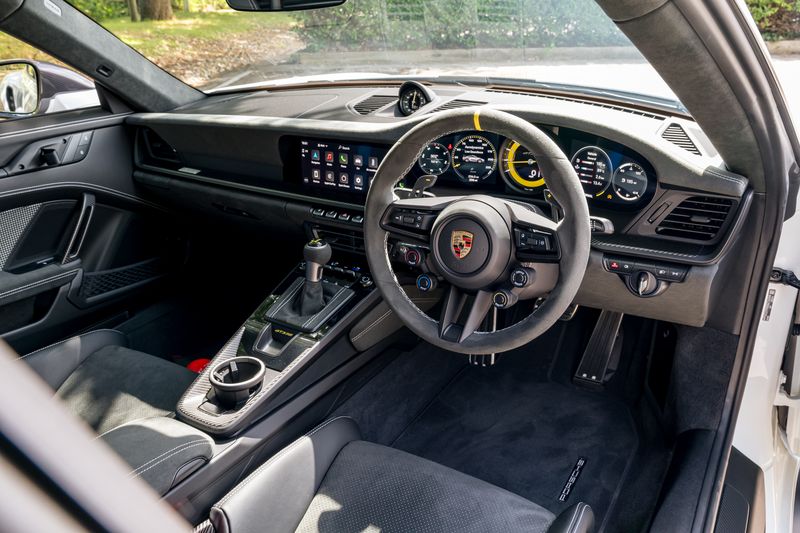 Porsche 911 (992) GT3 RS