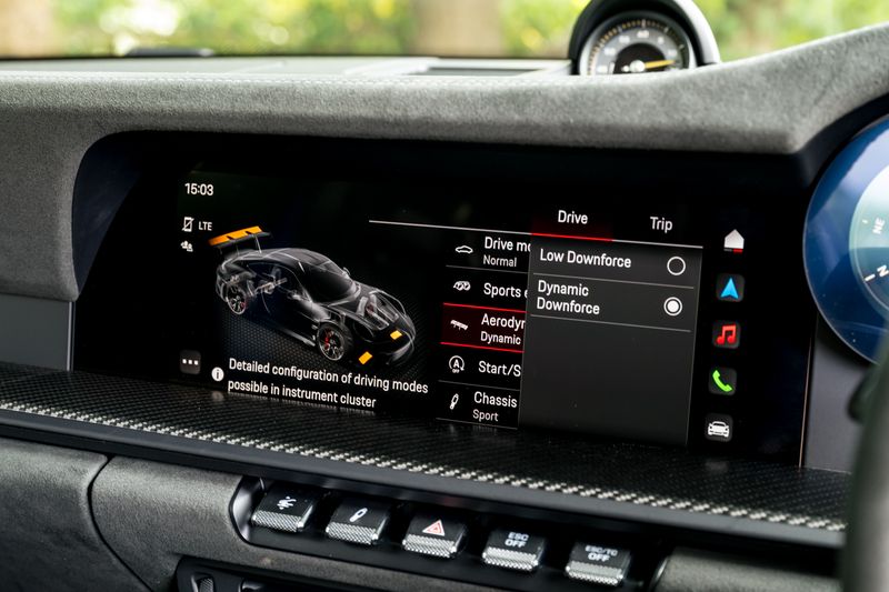 Porsche 911 (992) GT3 RS