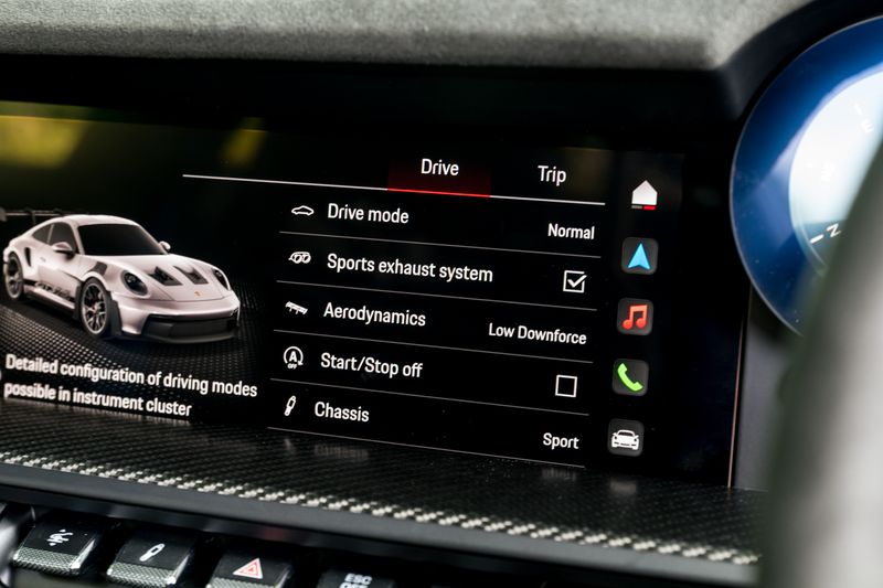 Porsche 911 (992) GT3 RS