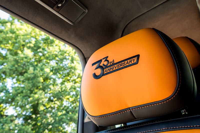 Mercedes-Benz V Class V300D AMG-Line 33rd Anniversary 7-Seater