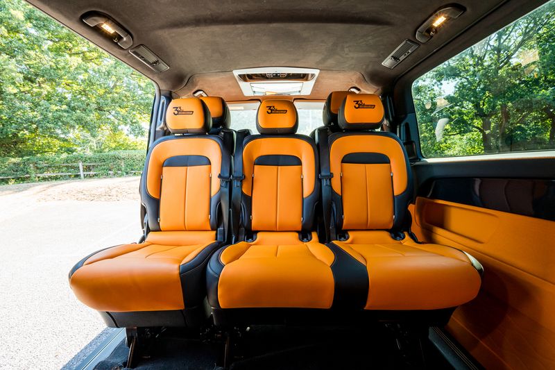 Mercedes-Benz V Class V300D AMG-Line 33rd Anniversary 7-Seater