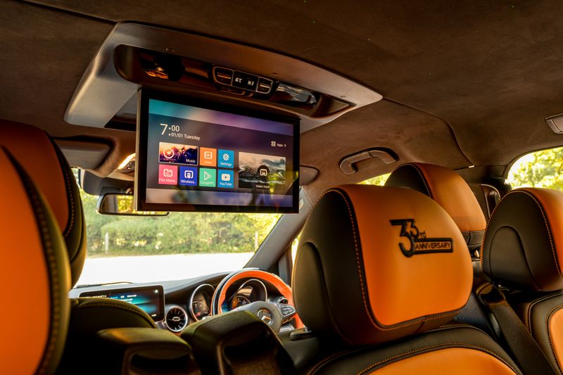 Mercedes-Benz V Class V300D AMG-Line 33rd Anniversary 7-Seater