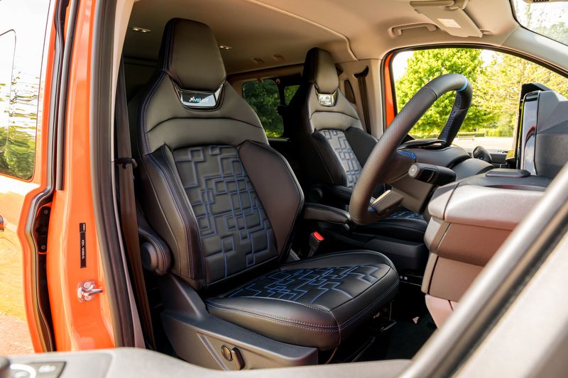 Ford Transit Custom 2.0 Custom Ecoblue MS-RT Double Cab Auto