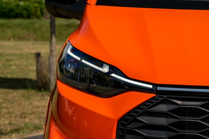 Ford Transit Custom 2.0 Custom Ecoblue MS-RT Double Cab Auto