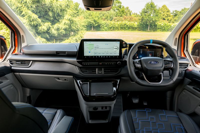 Ford Transit Custom 2.0 Custom Ecoblue MS-RT Double Cab Auto