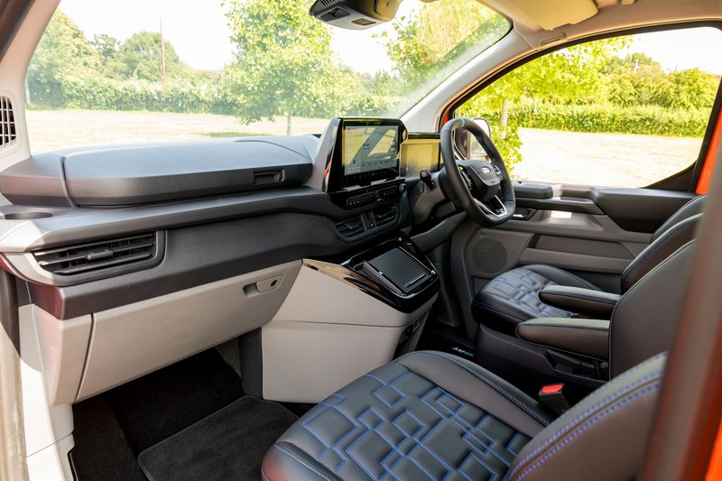 Ford Transit Custom 2.0 Custom Ecoblue MS-RT Double Cab Auto