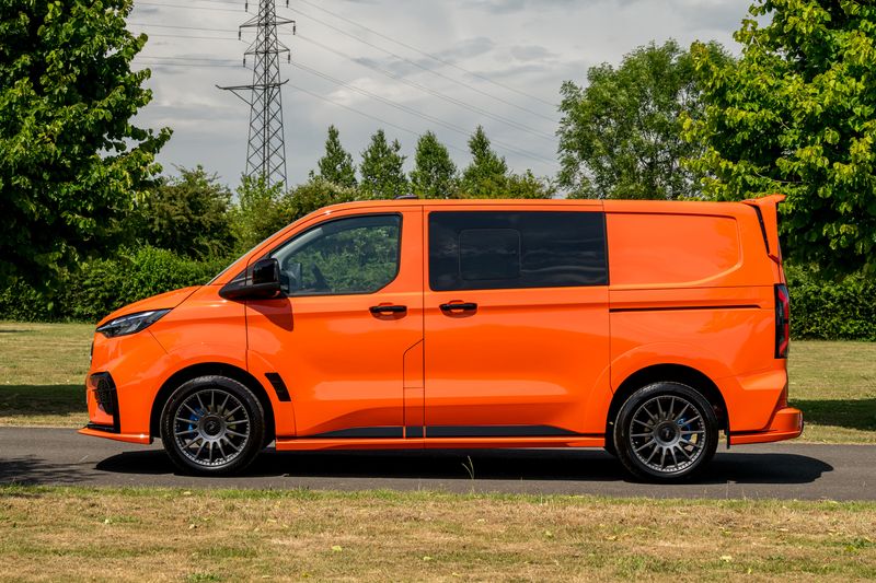 Ford Transit Custom 2.0 Custom Ecoblue MS-RT Double Cab Auto