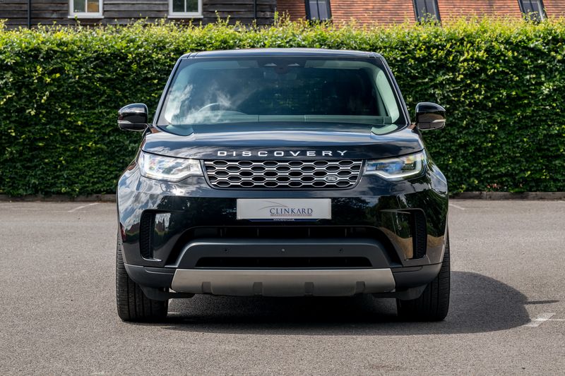 Land Rover Discovery D300 SE MHEV Commercial