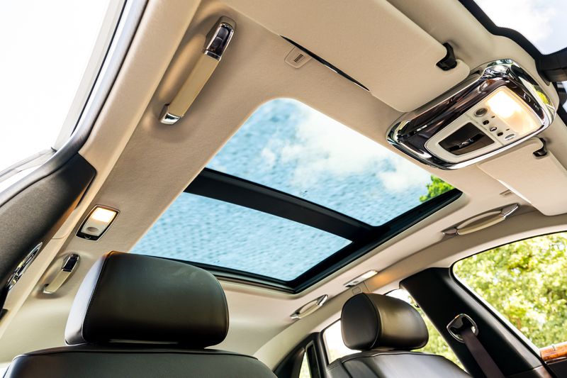 Rolls-Royce Ghost 6.6 V12 Saloon (1 Owner From New / Full Rolls-Royce Service History)