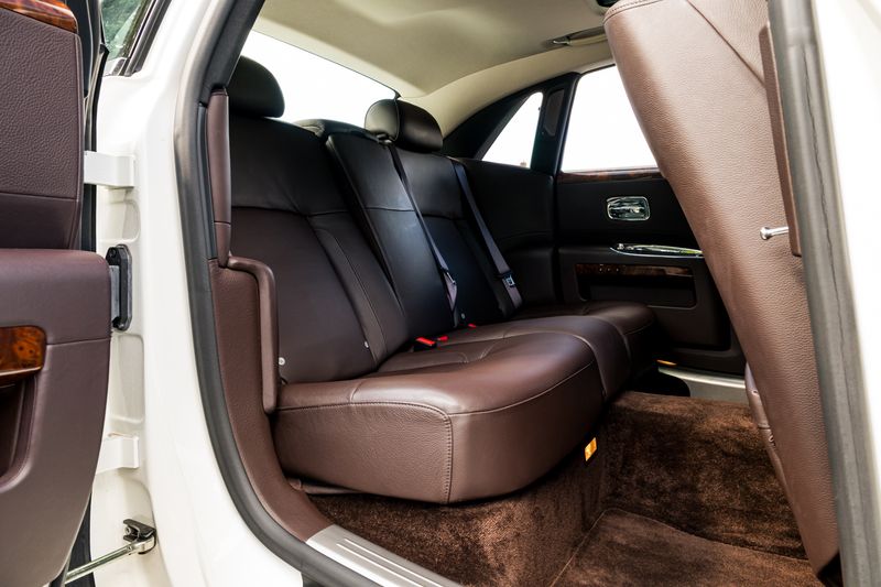 Rolls-Royce Ghost 6.6 V12 Saloon (1 Owner From New / Full Rolls-Royce Service History)