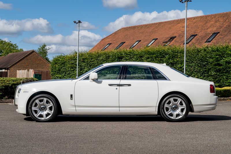 Rolls-Royce Ghost 6.6 V12 Saloon (1 Owner From New / Full Rolls-Royce Service History)