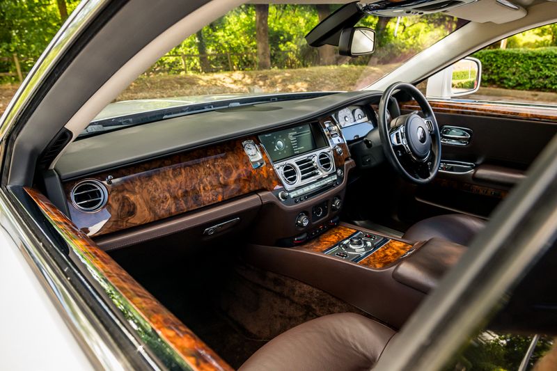 Rolls-Royce Ghost 6.6 V12 Saloon (1 Owner From New / Full Rolls-Royce Service History)