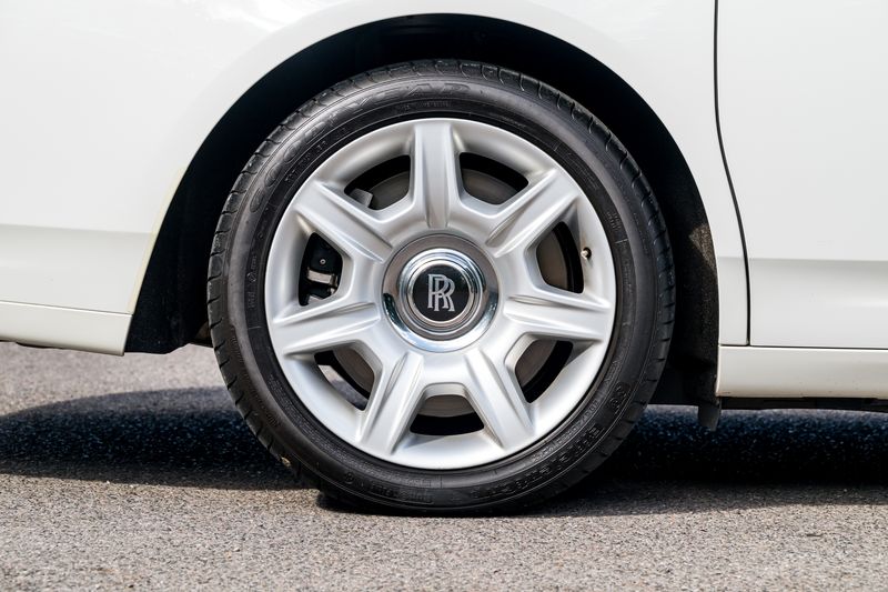 Rolls-Royce Ghost 6.6 V12 Saloon (1 Owner From New / Full Rolls-Royce Service History)