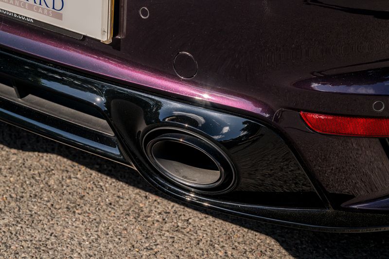 Porsche 911 (992) Sport Classic Coupe (Manual)