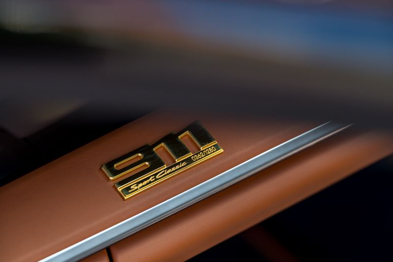 Porsche 911 (992) Sport Classic Coupe (Manual)