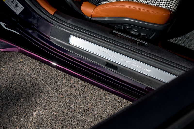 Porsche 911 (992) Sport Classic Coupe (Manual)