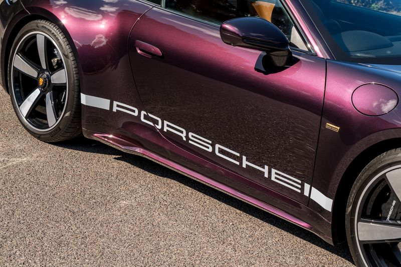 Porsche 911 (992) Sport Classic Coupe (Manual)