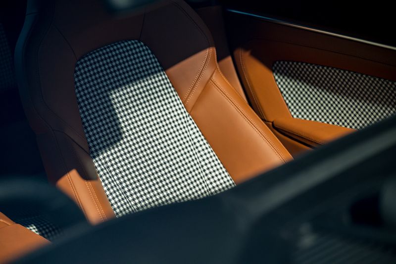 Porsche 911 (992) Sport Classic Coupe (Manual)