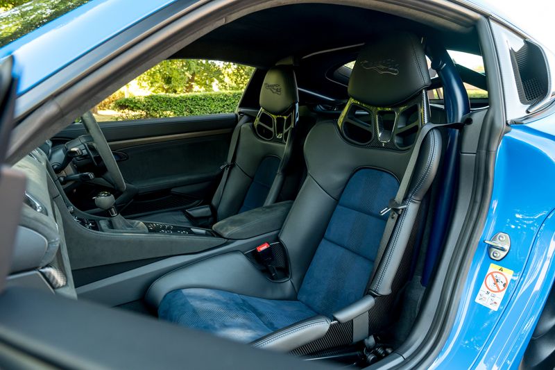 Porsche 718 Cayman 4.0 GT4 RS PDK