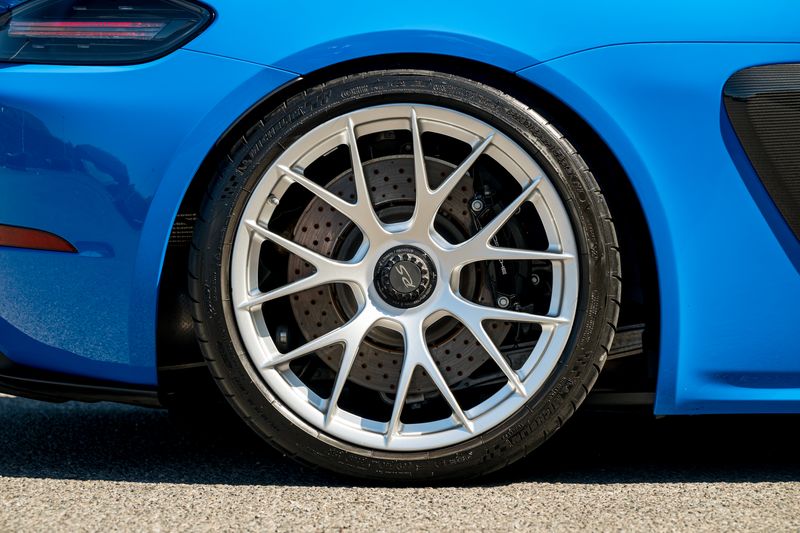 Porsche 718 Cayman 4.0 GT4 RS PDK