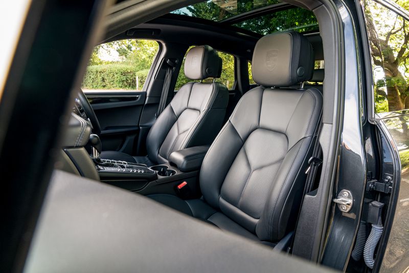Porsche Macan 2.0T Petrol PDK