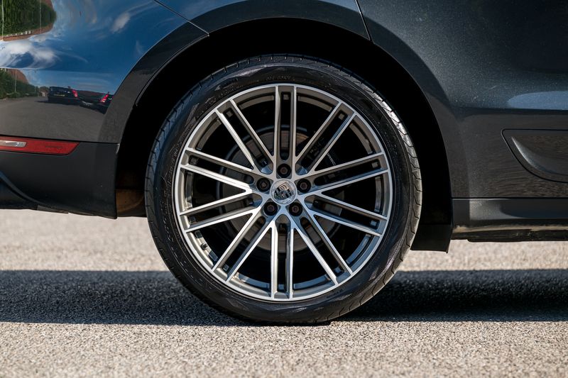 Porsche Macan 2.0T Petrol PDK