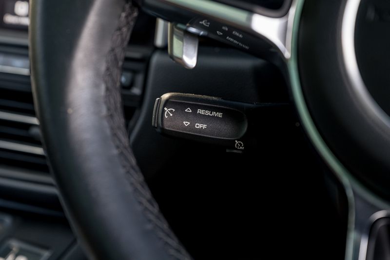 Porsche Macan 2.0T Petrol PDK