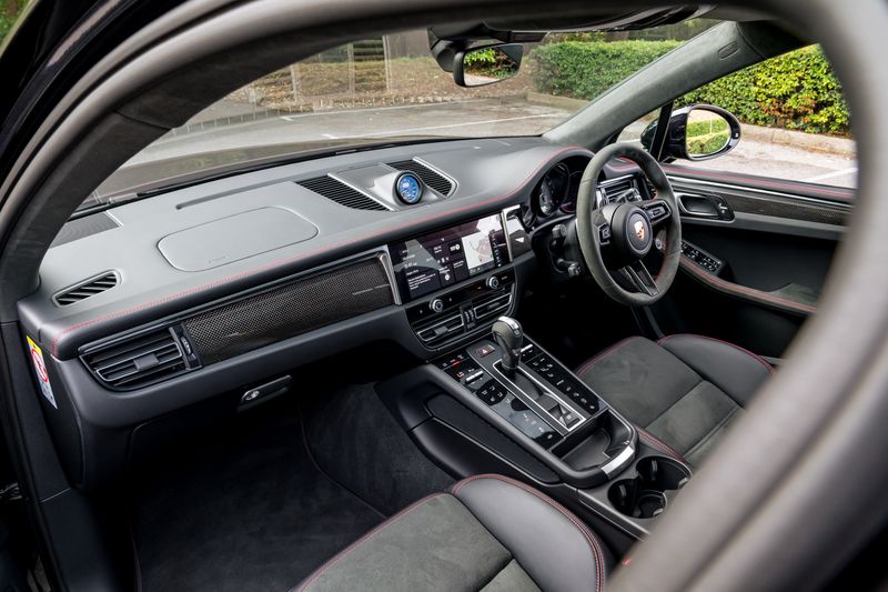 Porsche Macan 2.9T V6 GTS PDK