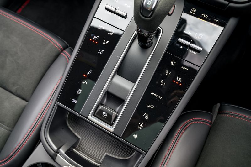 Porsche Macan 2.9T V6 GTS PDK