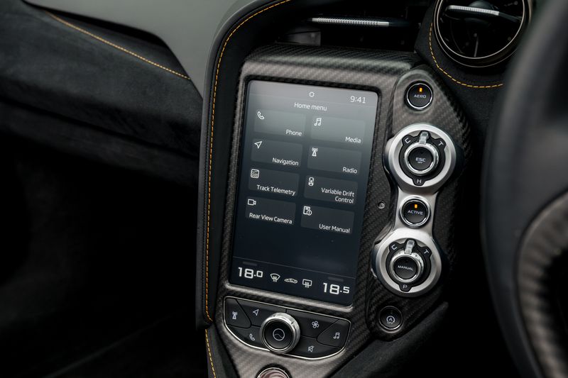 McLaren 720S Spider Performance Plus