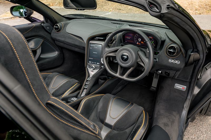 McLaren 720S Spider Performance Plus
