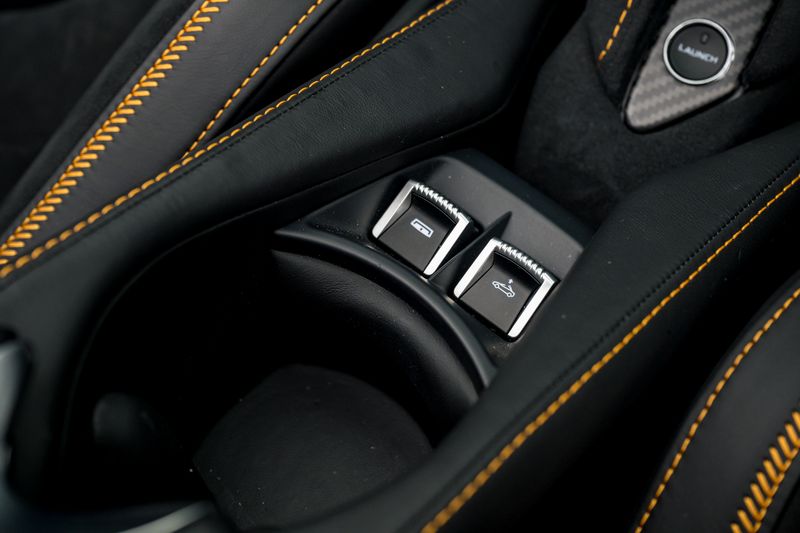 McLaren 720S Spider Performance Plus