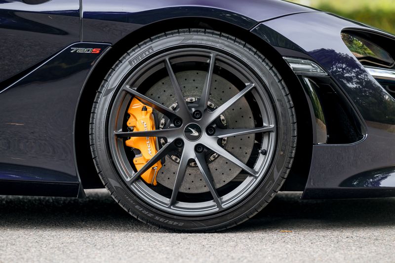 McLaren 720S Spider Performance Plus