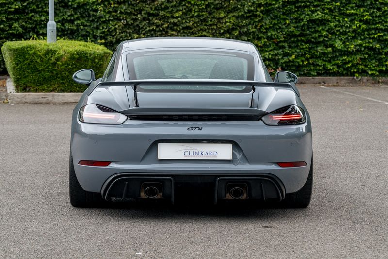 Porsche 718 Cayman 4.0 GT4 Coupe PDK