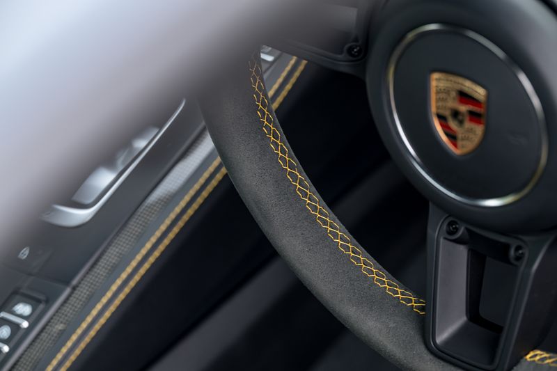 Porsche 718 Cayman 4.0 GT4 Coupe PDK