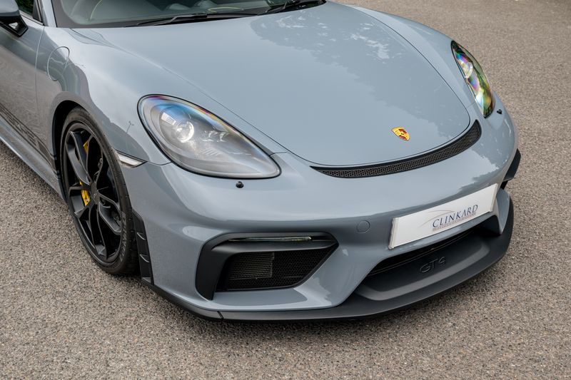 Porsche 718 Cayman 4.0 GT4 Coupe PDK
