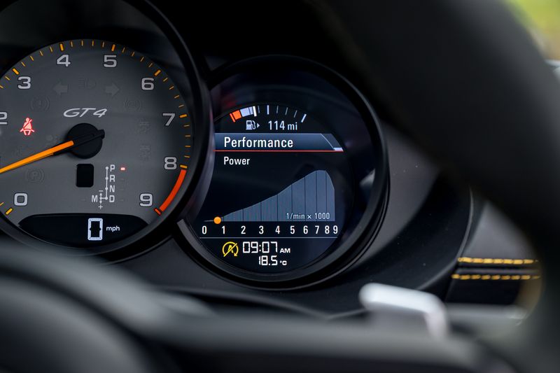 Porsche 718 Cayman 4.0 GT4 Coupe PDK