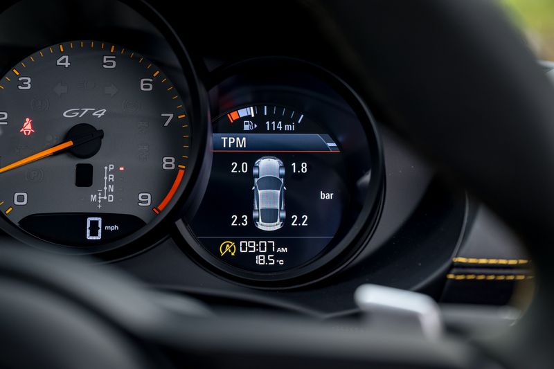 Porsche 718 Cayman 4.0 GT4 Coupe PDK