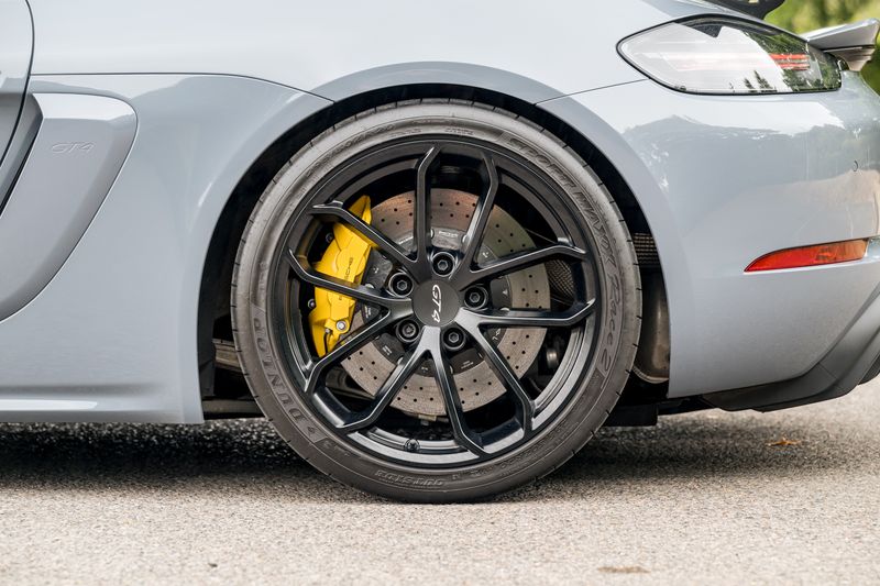 Porsche 718 Cayman 4.0 GT4 Coupe PDK