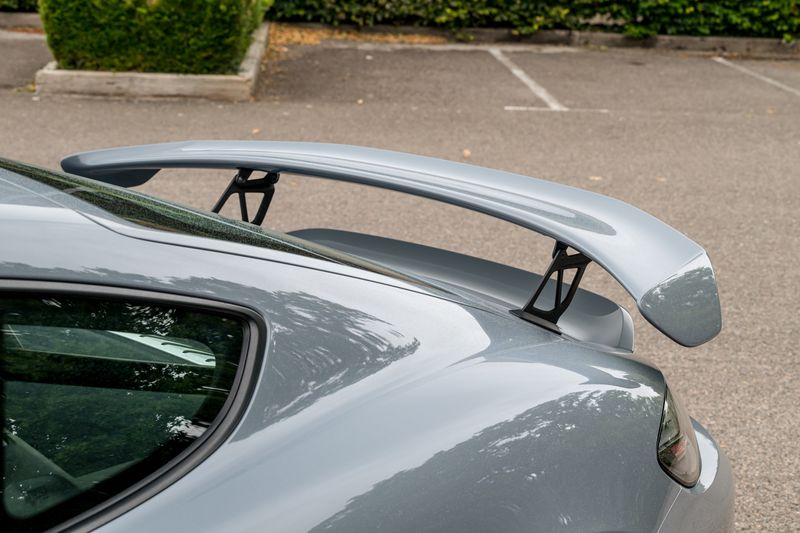 Porsche 718 Cayman 4.0 GT4 Coupe PDK